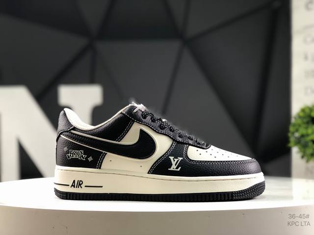 Nike Air Force 1 Low low-top sports casual sneakers. Original last and cardboard
