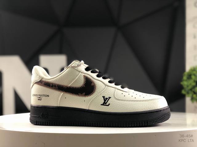 Nike Air Force 1 Low low-top sports casual sneakers. Original last and cardboard