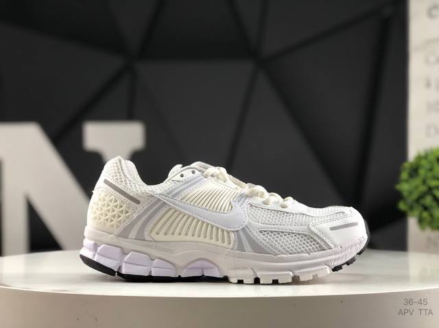Nike Zoom Vomero 5 Sp retro-inspired mesh breathable sneakers. Available now. Th