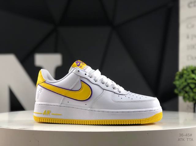 Nike Air Force 1 Low, a 2025 new white sneaker with a versatile, low-top, thick-