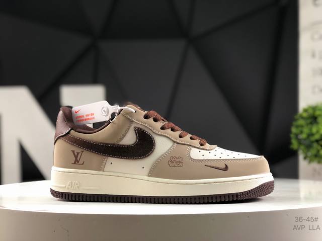 Corporate-grade half-size Nike Air Force 1 '07 Low sneakers, casual shoes, hemmi