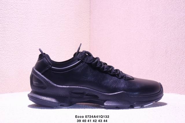 New Ecco Zero Weight Series casual shoes from Danish luxury brand Ecco. Star Hua