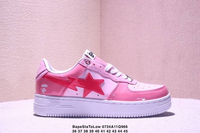 Bapestatolow, the celebrity-style classic low-top sneaker with ape-like head. De