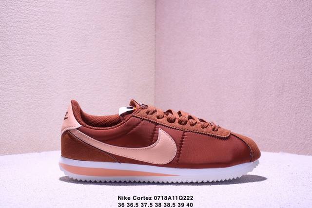 Nike Cortez comfortable versatile low-top casual city commuter running shoes for