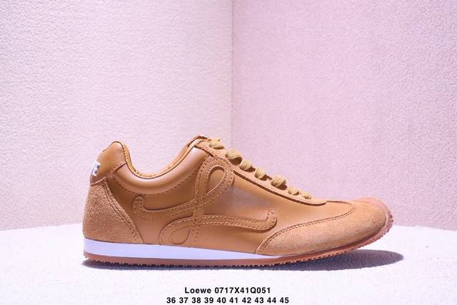 Loewe Ballet Runner 25Ss Paris Fashion Week retro sneakers. Purchasing service e
