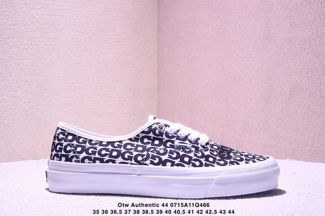 The 2025 Cdgvans collaboration with OTW has arrived! The original, removable, an