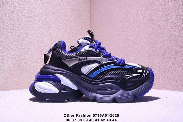 is made of high-quality leather, lightweight Eav foam rubber outsole, and is a l