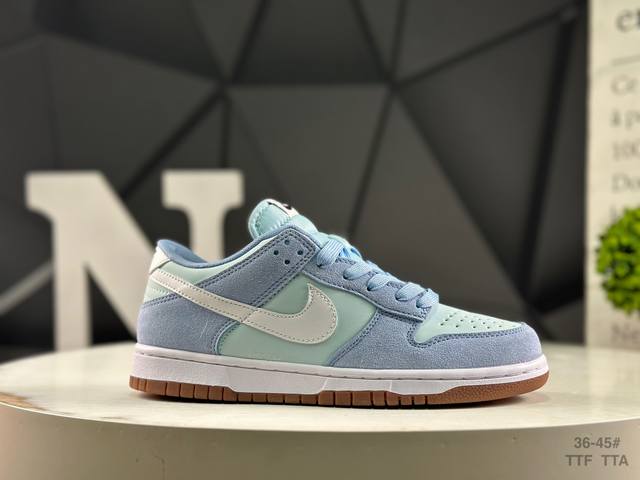 Authentic half-size Nike Dunk Low skateboarding shoes from the original producti
