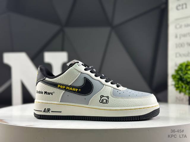 Nike Air Force 1 Low low-top sports casual sneakers. Original last and cardboard