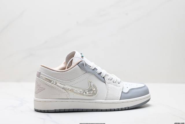 Authentic Nike Air Jordan 1 Lowaj1 Joe 1 low-top casual sneakers synchronized wi