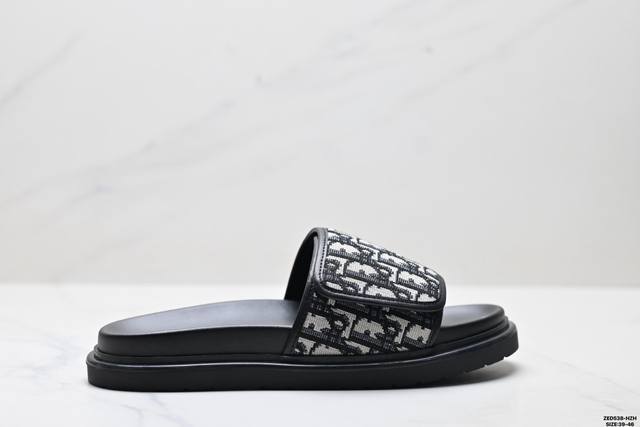 Authentic Dior Aqua cowhide leather round-toe Velcro flip-flops pay homage to sp