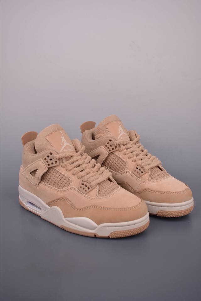 Air Jordan 4 Retro, a Laser replica of the fourth generation of Jordan in brown,