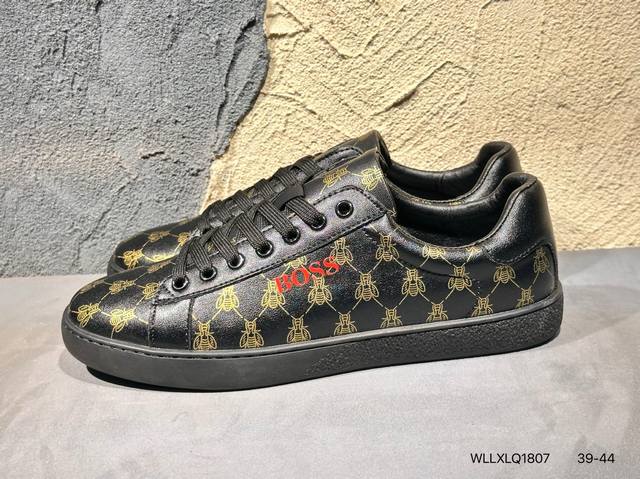 Boss Hugo Boss stamped version. Available simultaneously with the German high-en