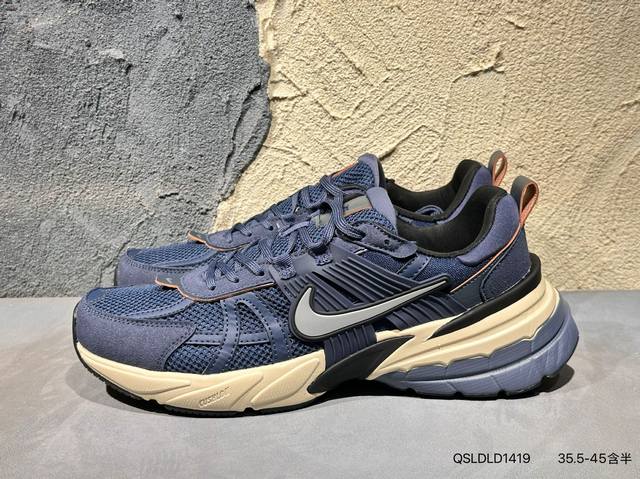 Nike V2K Runtekk gray and white shock-absorbing and non-slip retro low-top runni