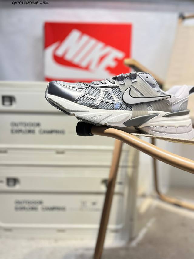 Nk V2K Runtekk shock-absorbing, non-slip low-top retro dad running shoes. Named