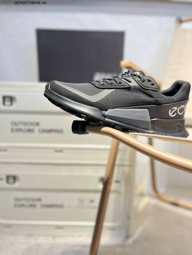 Special offer on Ecco men's shoes. Lightweight, breathable, comfortable, durable