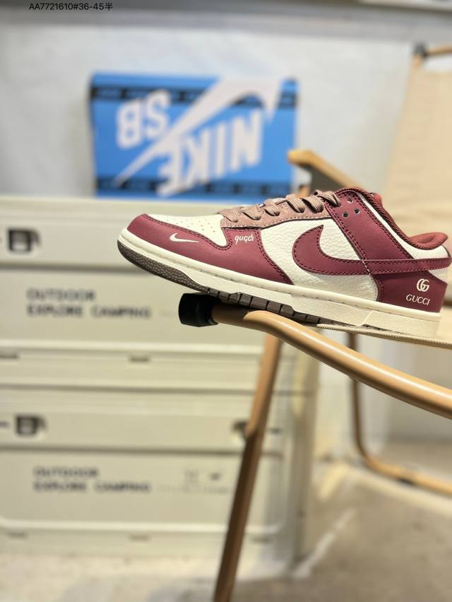Gucci x Nike SB Dunk Low. Highly recommended. New colorway. Original top-grain m