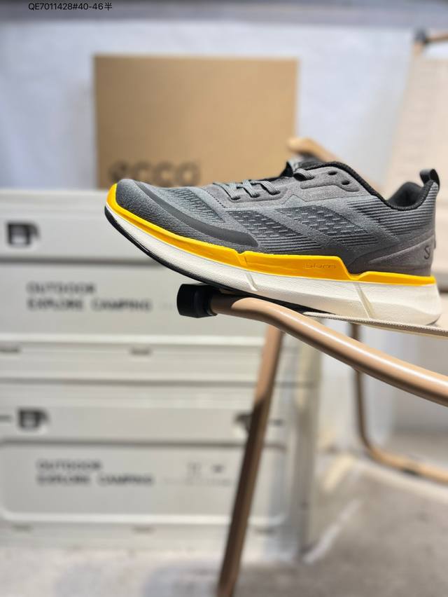 Ecco men's shoes are lightweight, breathable, comfortable, durable, and skin-fri