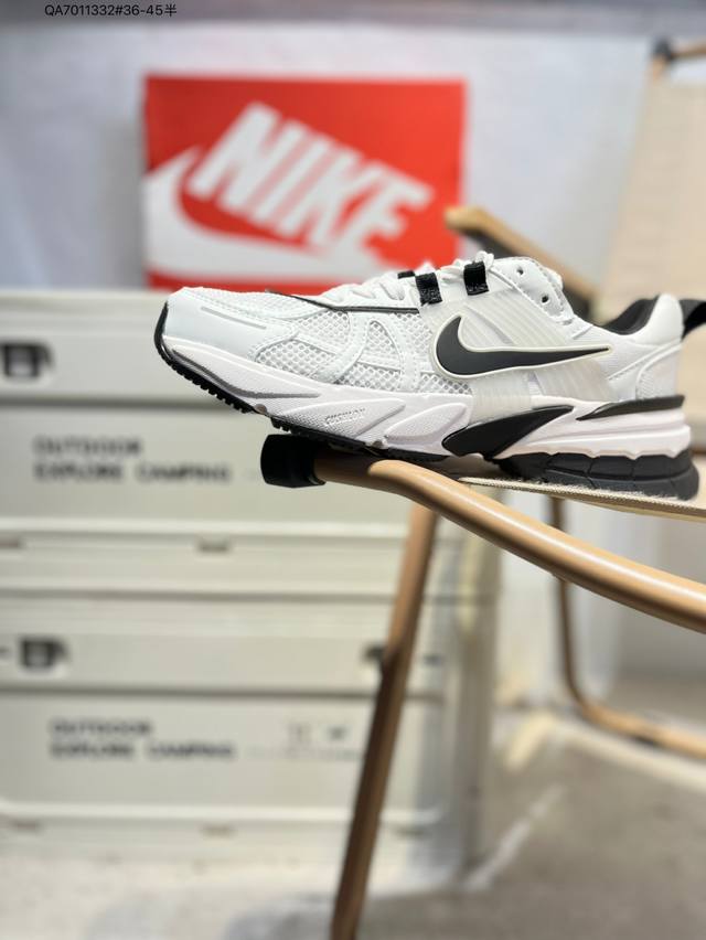 Nk V2K Runtekk shock-absorbing, non-slip low-top retro dad running shoes. Named