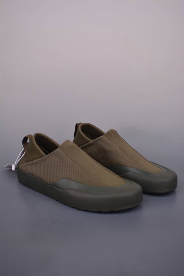 Arc'teryx Kragg M Covered Breathable Men's Trail Running Shoes are now available