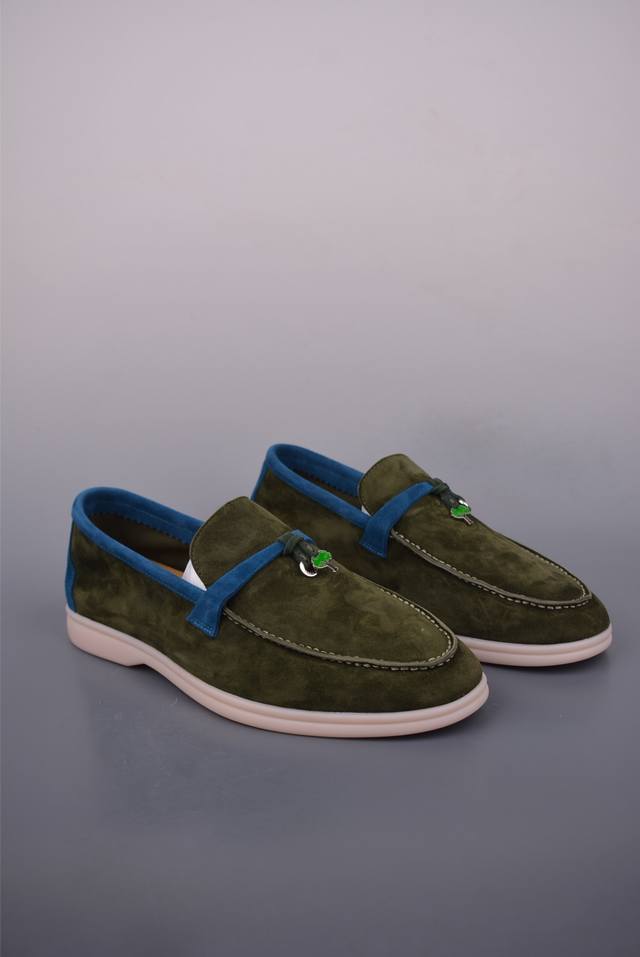 Mocassinq Summer Suede D. Divmartniel Pu loafers. Produced by a pure, original f