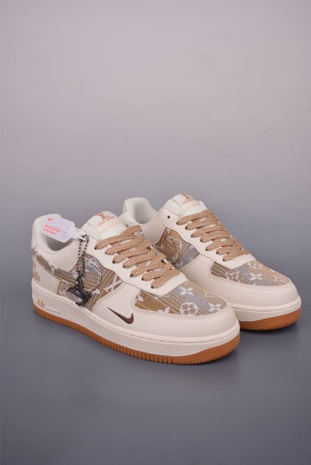 Nike Air Force 1 Low Lv co-branded original last and cardboard create a pure Air