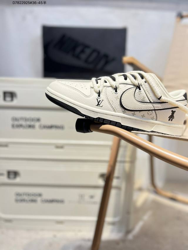 Factory P Clearance Special Offer Nike SB Dunk Low. Highly recommended. New colo