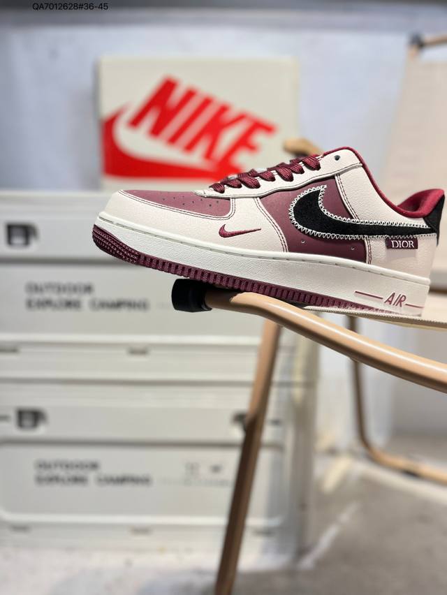 Dior x Nike Air Force 1 '07 versatile casual sneakers. Soft, springy cushioning