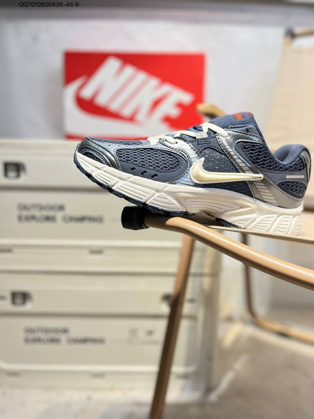 Nike V5 Rnr comfortable and versatile non-slip wear-resistant low-top running sh