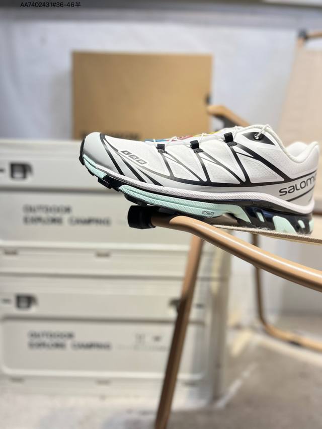 Salomon Xa Pro Xt-6 Expanse outdoor trail running shoes use Sensifit technology