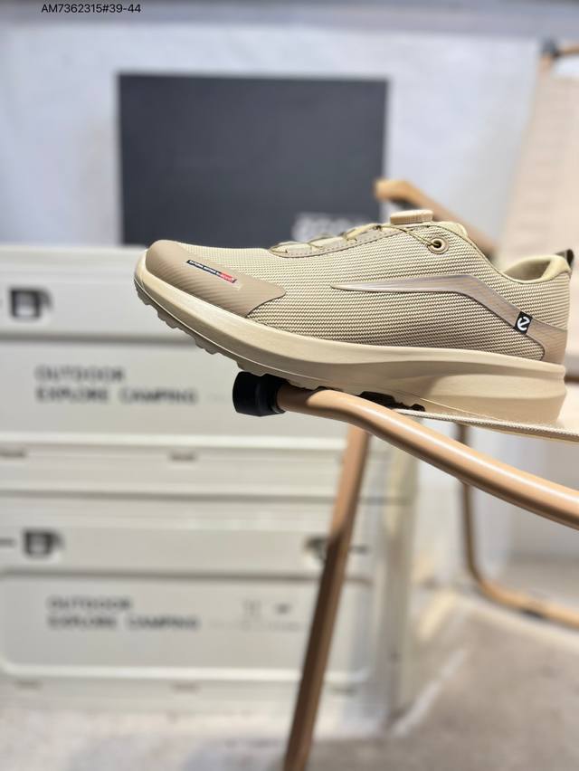 Ecco men's shoes are lightweight, breathable, comfortable, durable, and skin-fri