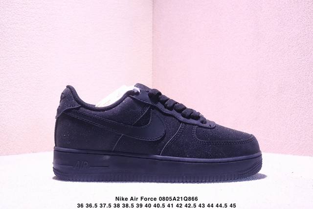 Nike Air Force 1 Low 07 Wb Original last and cardboard create a pure low-top Air