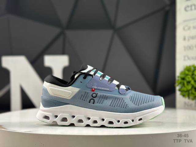 On Angpao Cloudstratus 3 lightweight sports casual shoes! Very comfortable, with