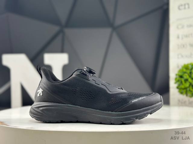 Descente Running Boa "Black Warrior" Dst Produced by a large factory in Foshan w