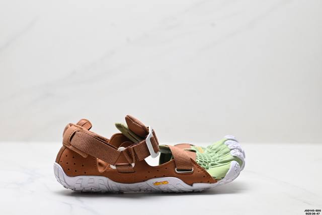 Corporate-level Suicoke five-finger slip-on low-top sports beach shoes DDD. Sui