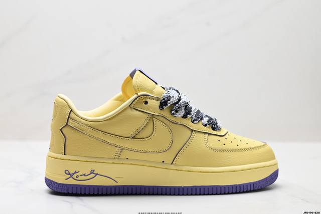 Company-level Nike Air Force 1'07 Original last and cardboard create a pure low