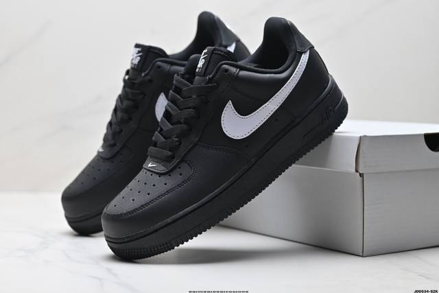 Authentic Nike Air Force 1'07 low-top versatile casual sneakers. Soft, springy c