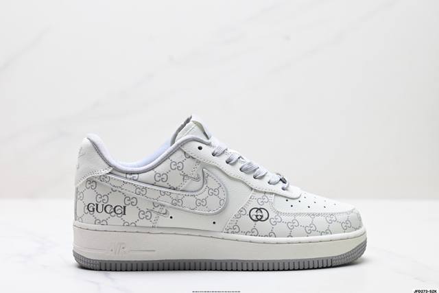 Special price Corporate-level Nike Air Force 1'07 Original last and original car