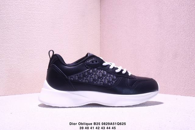 Dior men's shoes are made of suede and 3D spray-on nylon mesh uppers, with an in