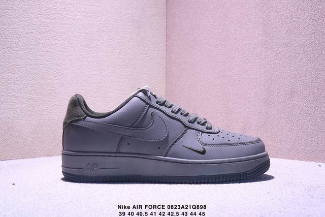 This versatile, low-top, casual sneaker from Nike is a company-grade Nike Air F
