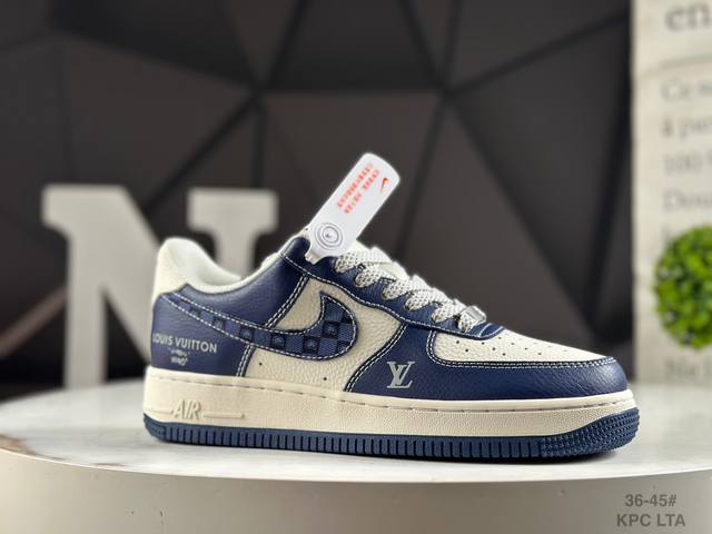 Corporate-grade half-size Nike Air Force 1 '07 Low sneakers, casual shoes, hemm