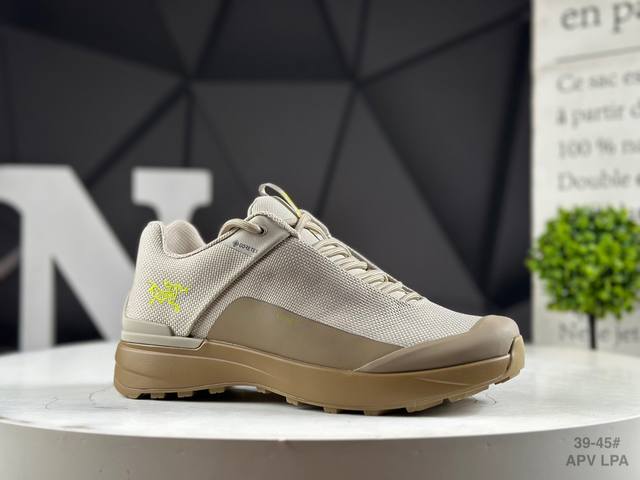 The Guangdong gift box edition Arc'teryx breathable men's trail running shoes a