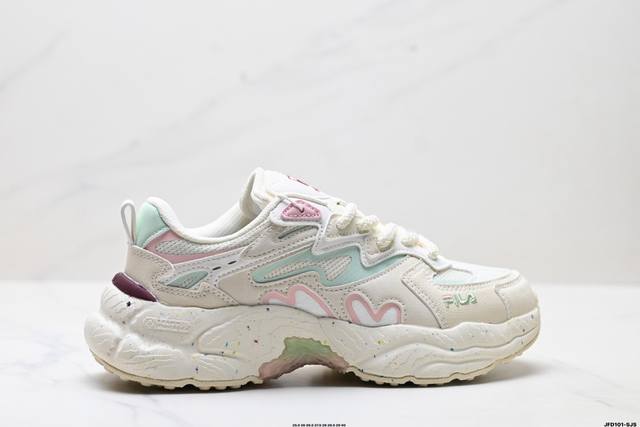 Company-level Fila Fern low-top sports shoes, new outdoor dad shoes, reflective