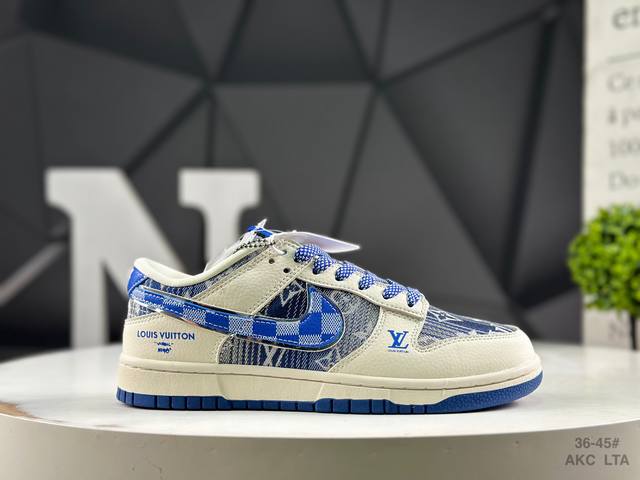 Overseas hit limited edition sale! High-end customized Nike SB Dunk Low "Louis