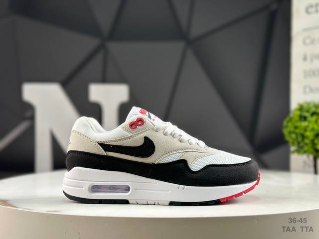 Nike Air Max 1 retro casual running shoes are officially launched simultaneously