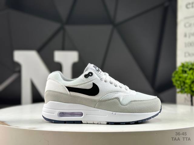 Nike Air Max 1 retro casual running shoes are officially launched simultaneously