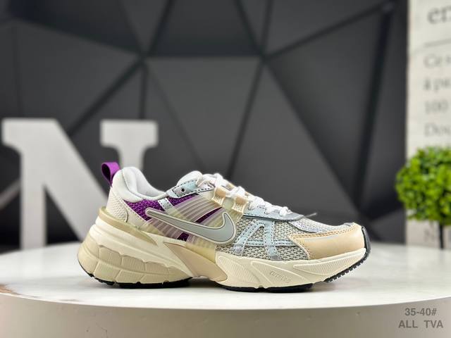 Nike V2K Runtekk shock-absorbing, slip-resistant, retro low-top running shoes ar