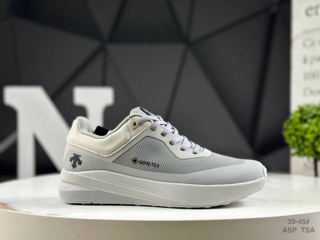 Descente Descente lightweight cushioning and breathable upper fashionable casual