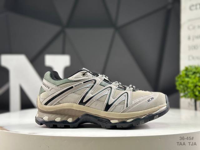Salomon Xt-Quest Adv shock-absorbing, non-slip, wear-resistant and waterproof lo