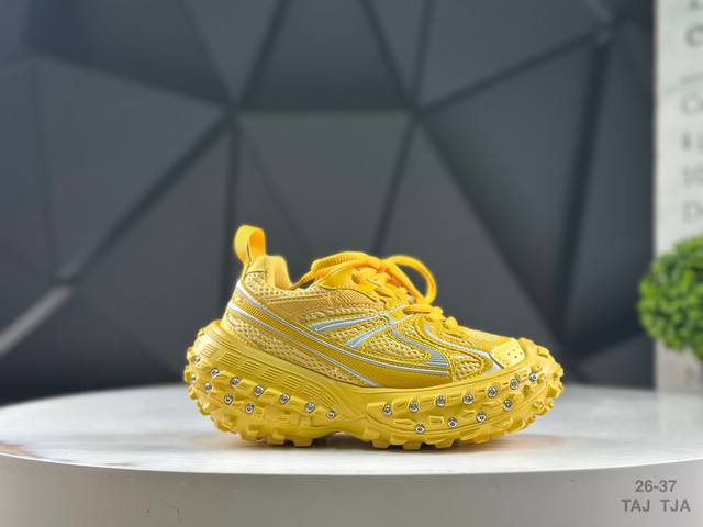 Premium children's shoes Balenciaga rivet tire shoes, children's shoes, Baencia